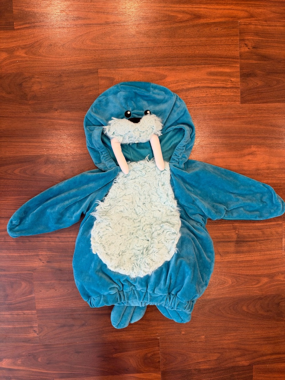 Hyde & EEK Plush Walrus Costume 12-18M Hooded Tusks Flippers Halloween